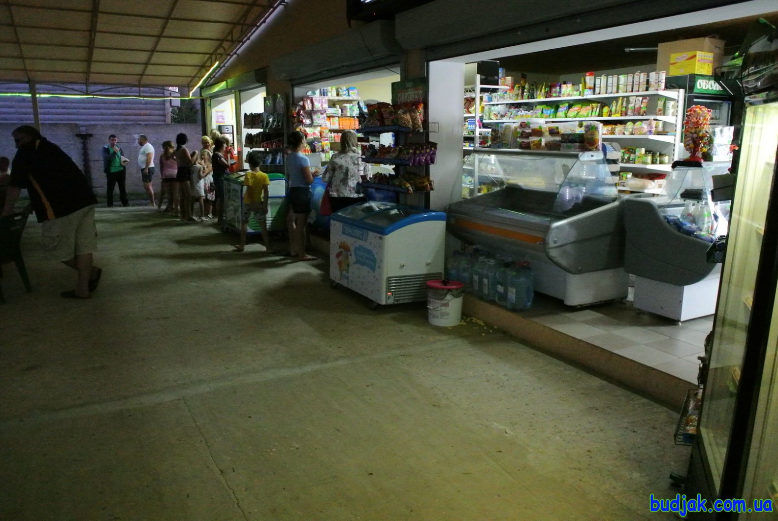 Территория и общие фото. База отдыха «Плай». Курорт Рассейка. Фото № 1121. 2017 год